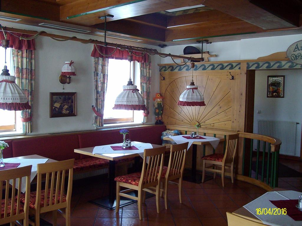 Отель Gasthaus Zur Melzen Versbichl Экстерьер фото